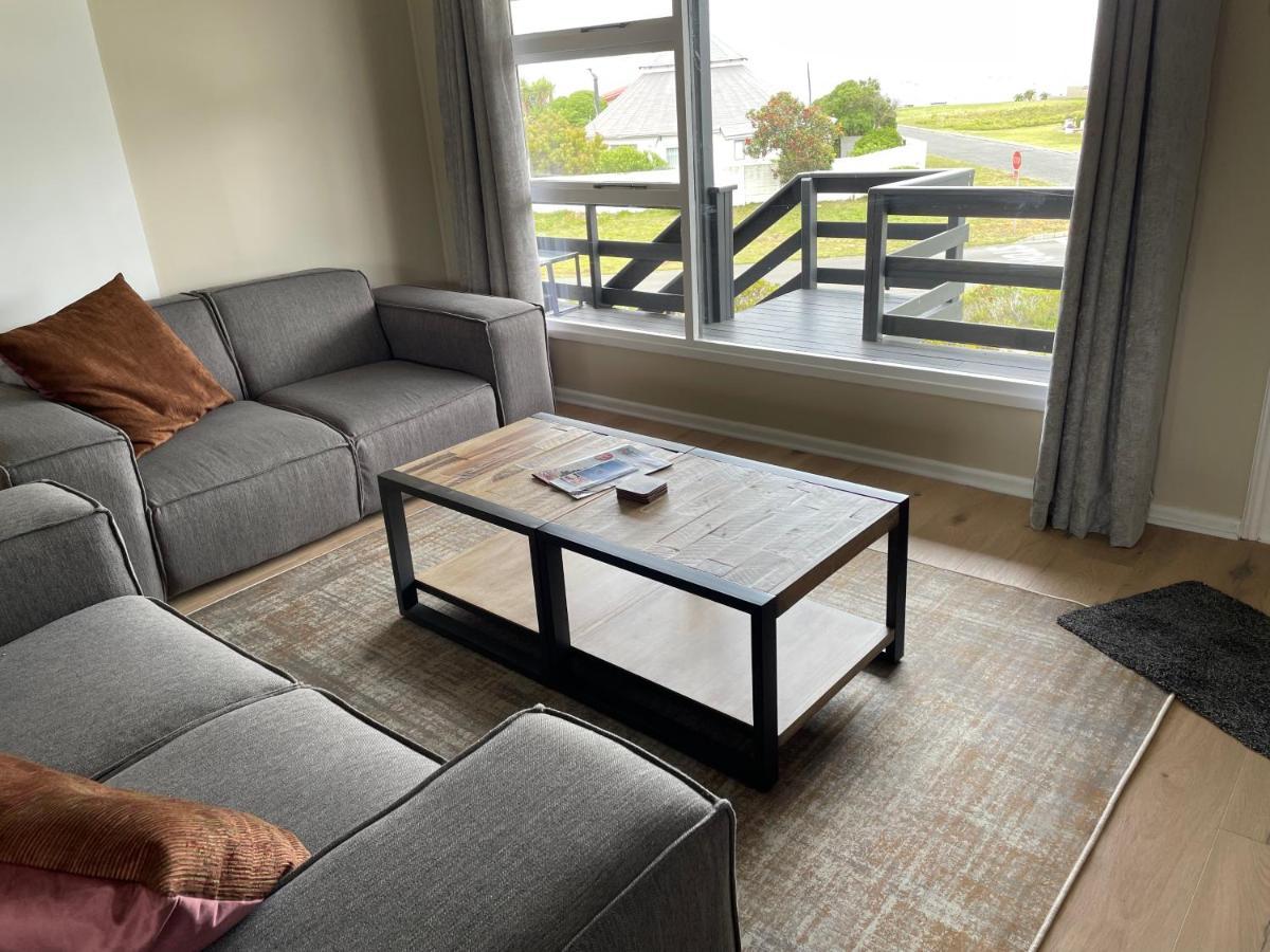 2 On Third Avenue Appartement Hermanus Buitenkant foto