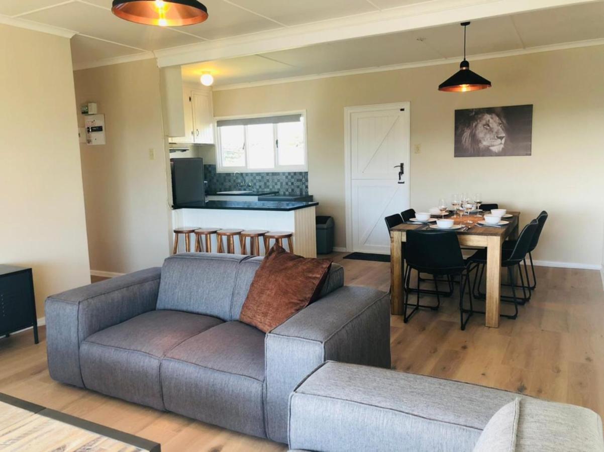 2 On Third Avenue Appartement Hermanus Buitenkant foto